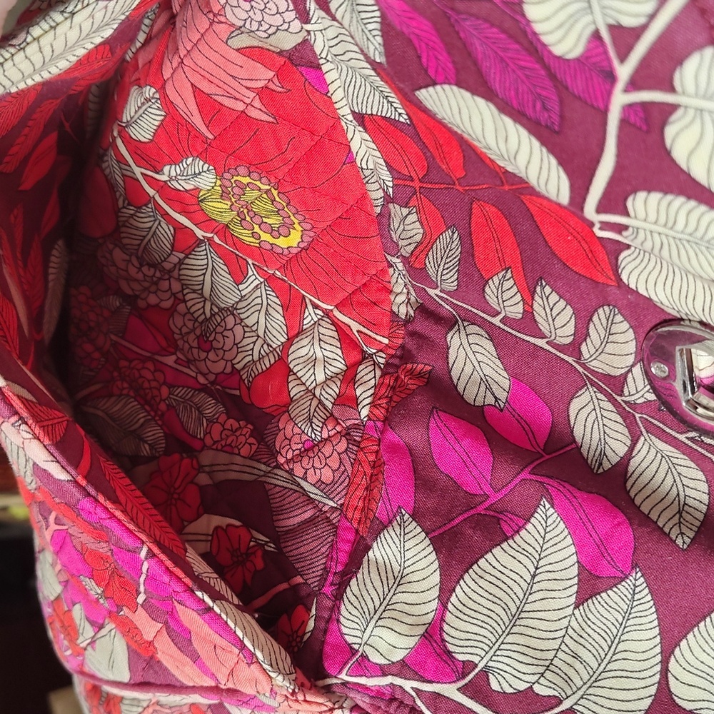 Vera Bradley Bohemian Bloom Floral Bag *Flaw - Picture 9 of 11